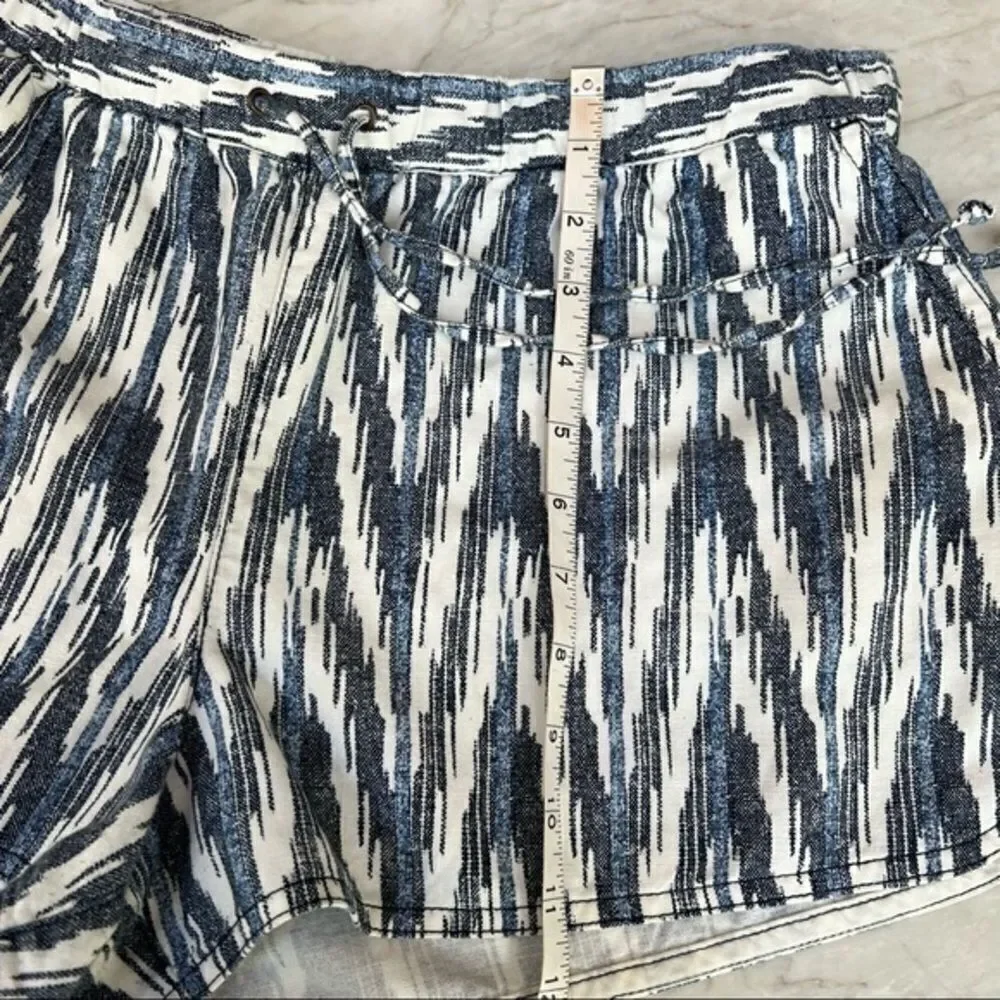 J. Crew Women Linen Blend Blue White Black Geometric Shorts Style size L